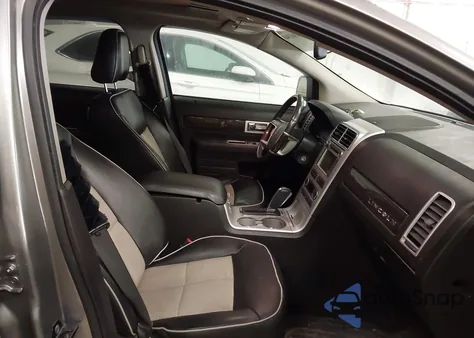 2008 Lincoln Mkx z USA, uszkodzony, nr VIN 2LMDU88C28BJ01747